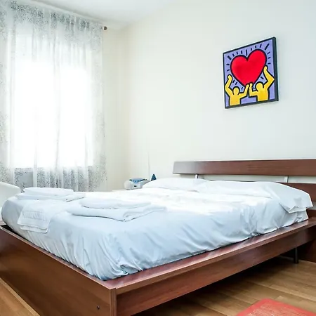 Cozy And Comfy 1 Bedroom Apt - Citta Studi Appartement